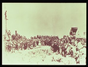 1869年5月10日在奥马哈海角角的太平洋联盟和中太平洋铁路会议 作者 美国摄影师